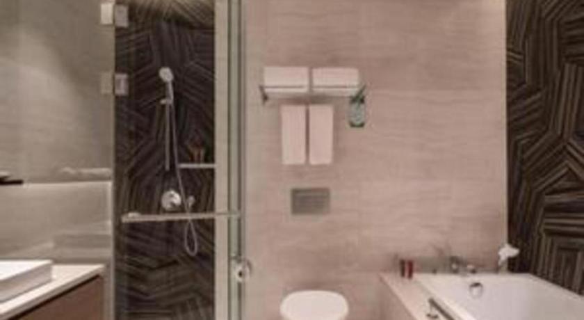 Hotel Orchid 4*