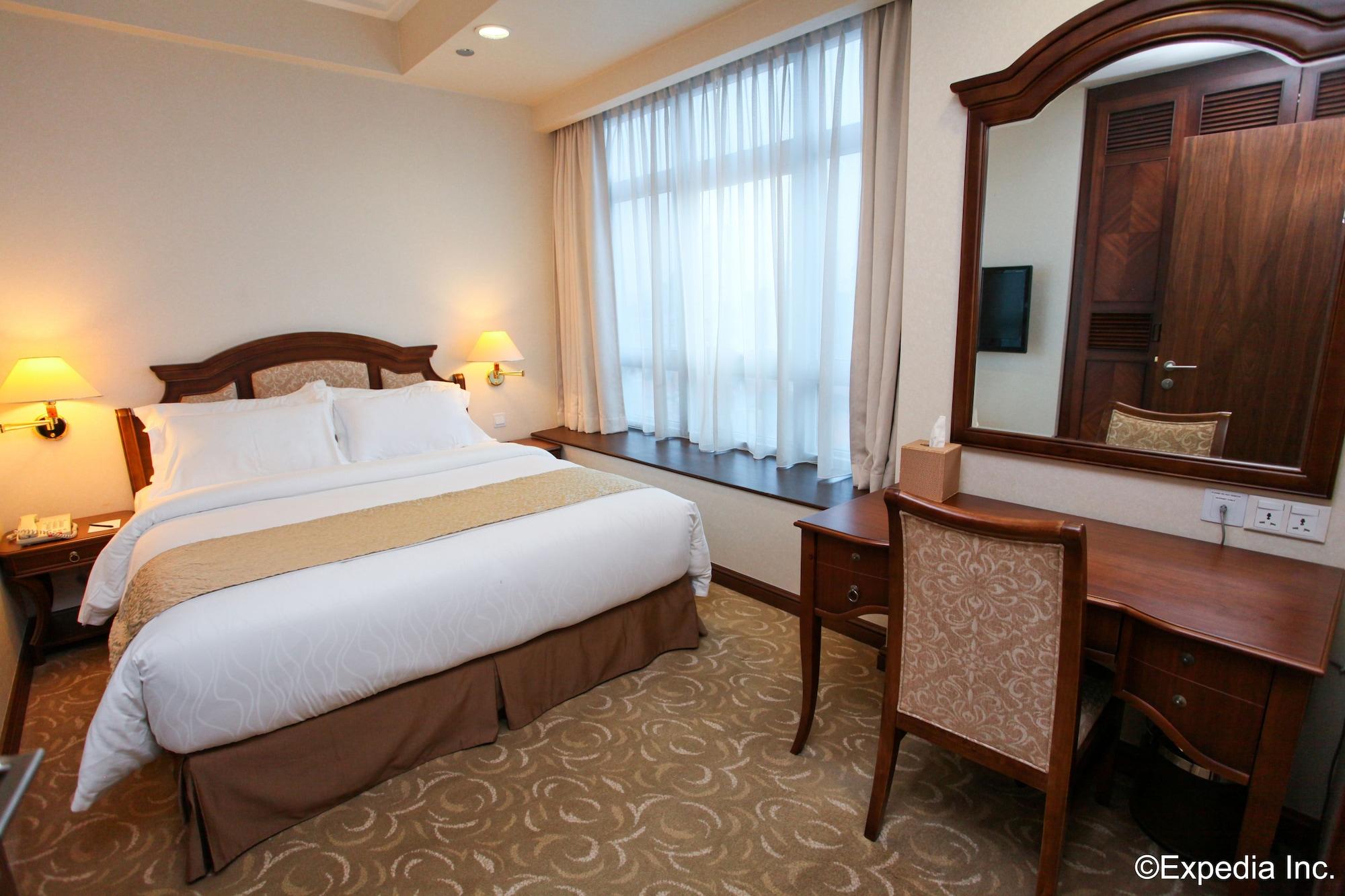 Orchid Khách sạn 4*